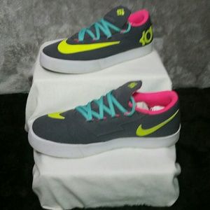 Nike kids shoes